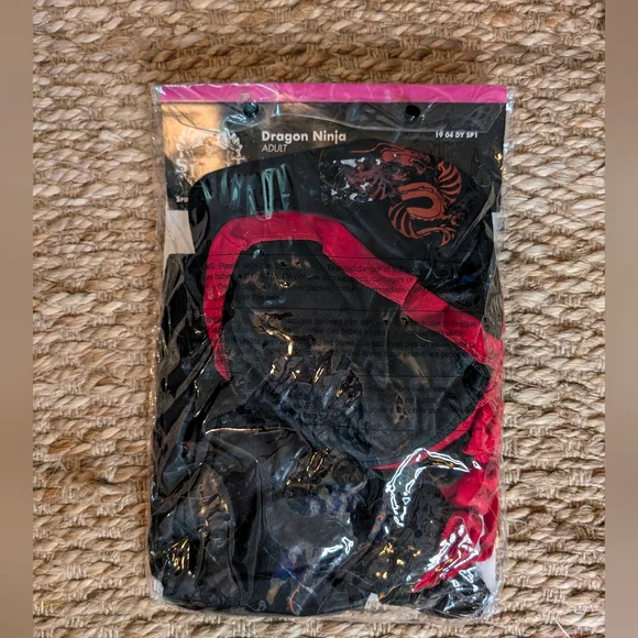 Spirit Women’s Dragon Ninja Halloween Costume Adult Small 4-6 - Picture 6 of 6